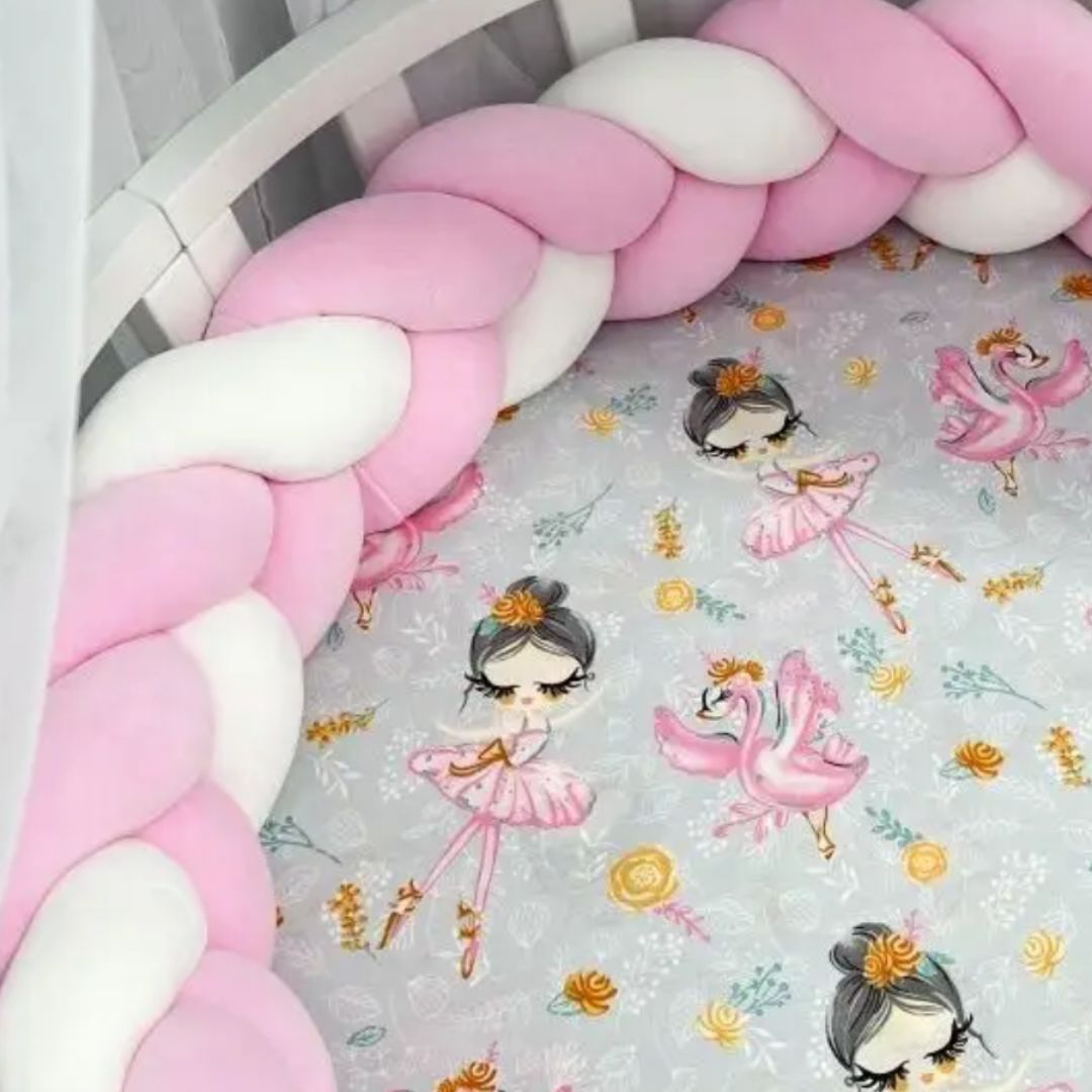 Tour de lit bébé blanc rose