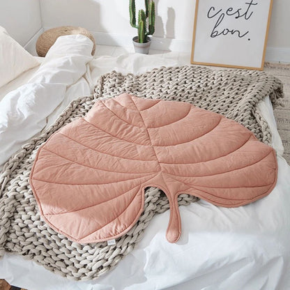 Tapis d'éveil feuille rose