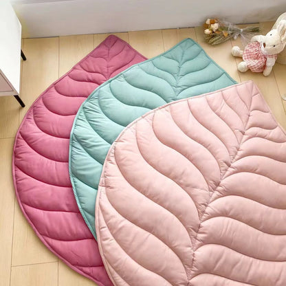 TAPIS EVEIL BEBE | Feuille Rose Pale - Bebe Pingouin